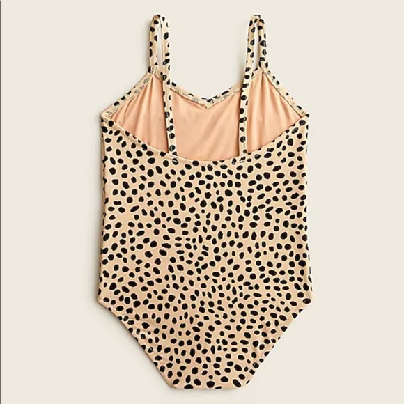 ✨🆕✨ Crewcuts one-piece swimsuit with UPF 50+ - Picture 5 of 9